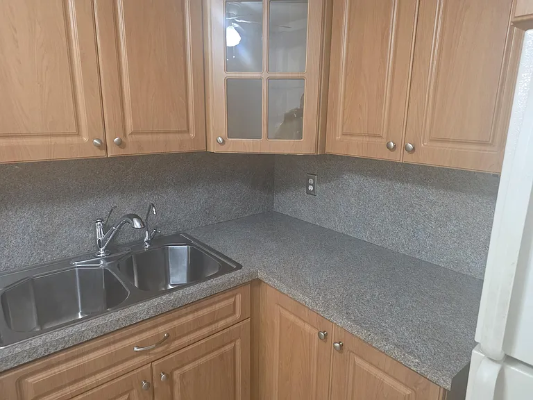 959 SE 2nd Ave #214 — Photo 33