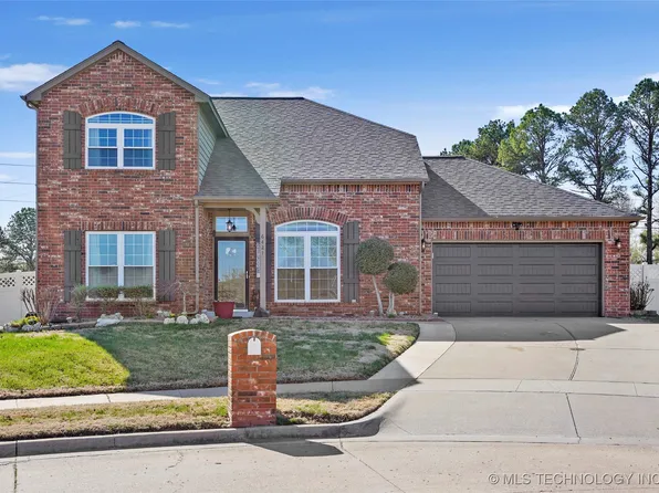6421 E Galveston St, Broken Arrow, OK 74014