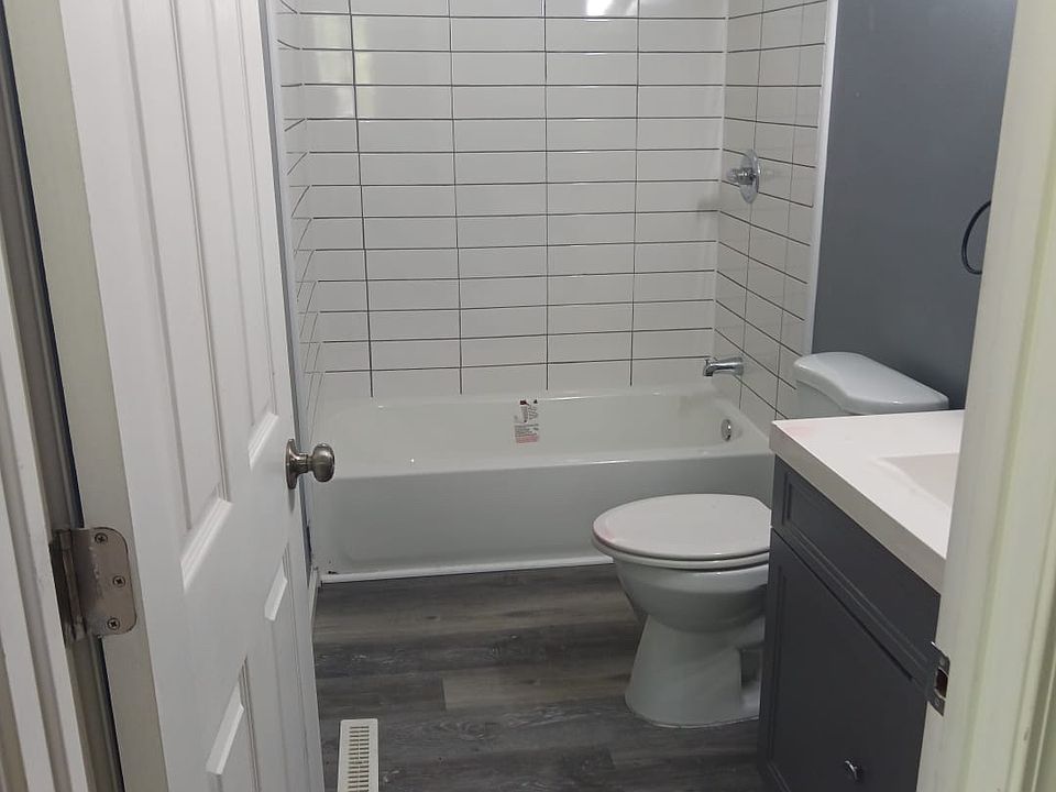 1st image of 4111 Walford St