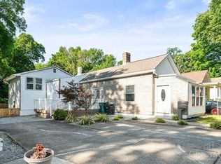 5621 Prentice St, Cincinnati, OH