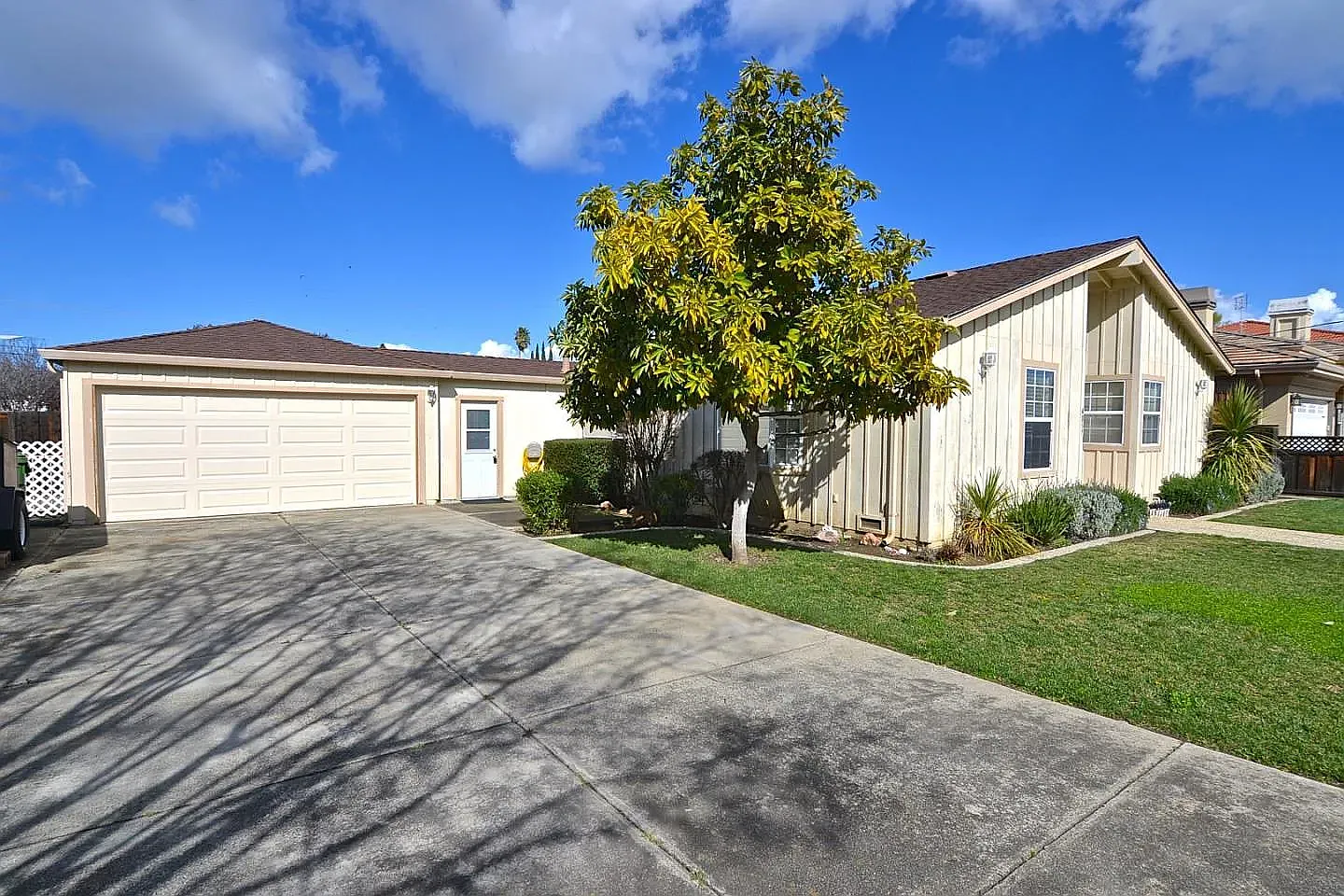 3 bed, 1863 sqft, $5,000 — Photo 3