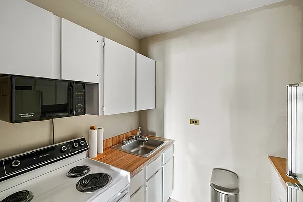 Rented by Oxford Property Group | media 14