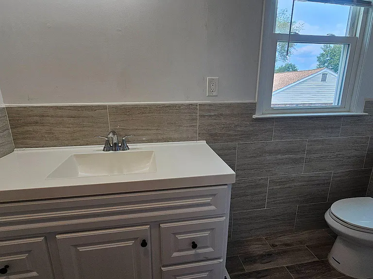 328 Rees Dr — Photo 28