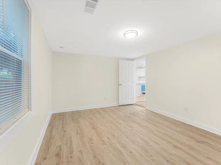5794 Pinecrest Rd — Photo 21