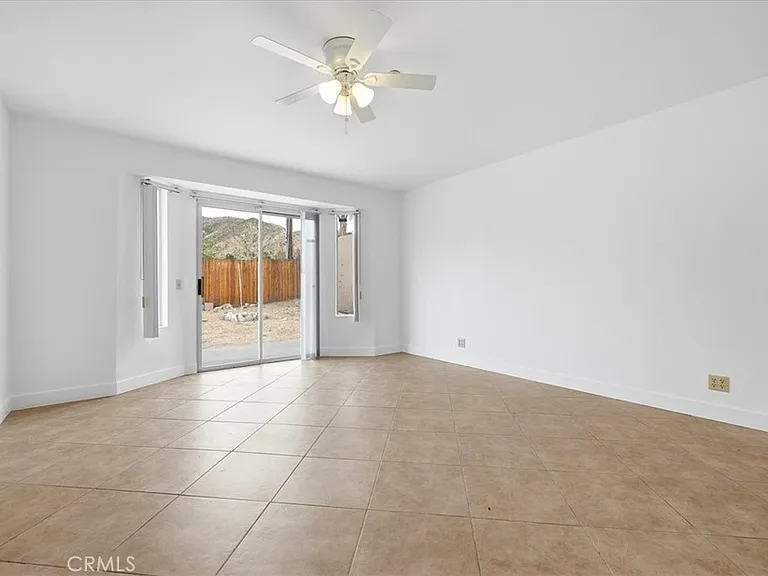 66144 Avenida Cadena — Photo 20