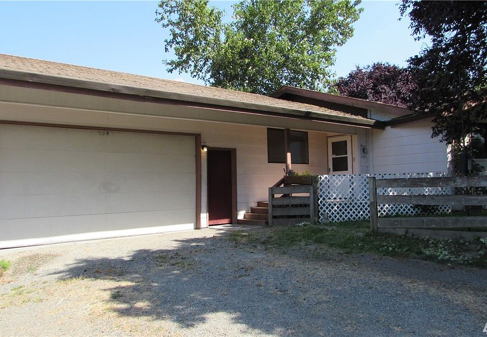 1st image of 14319 80th St E