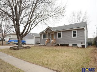 943 Furnas Ave, Lincoln, NE 68521