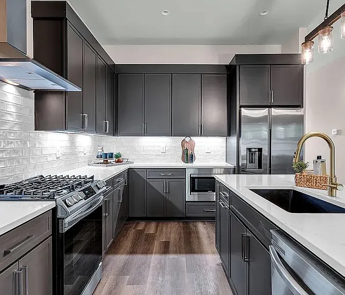 1228 Valerie Ln — Photo 12