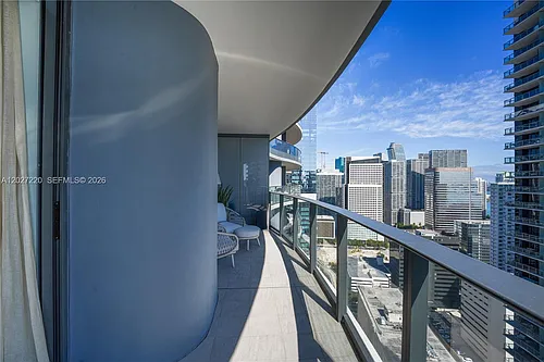 1000 Brickell Plz Photo 1 1000 Brickell Plz Photo 1