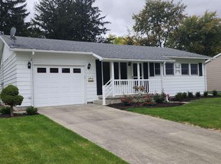 32 Columbian Ave, Bluffton, IN 46714