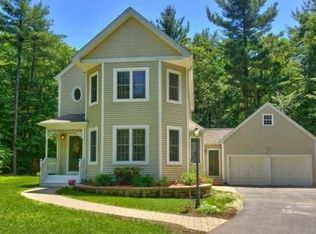 114 Brookway Dr, Northbridge, MA 01534