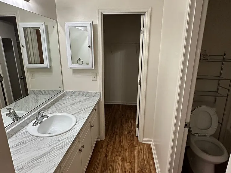 407 Ocean Ave — Photo 4