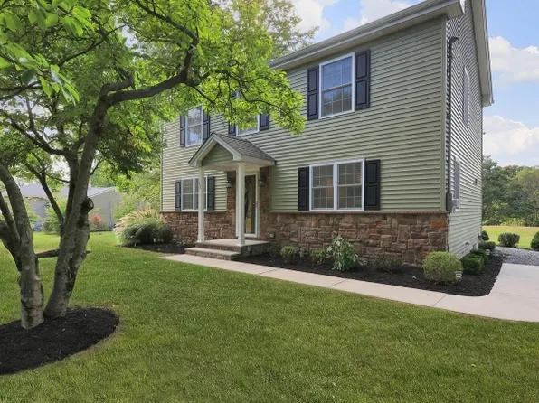 43 N Willow Rd, Hillsborough Twp., NJ 08844