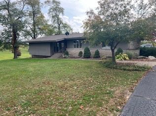 8262 Deans Hill Rd, Berrien Center, MI 49102