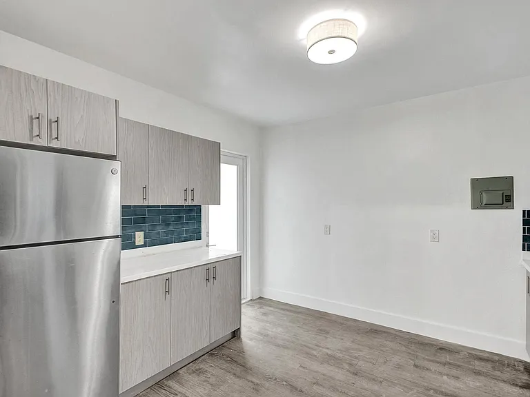 9200 East Bay Harbor Drive — Photo 29