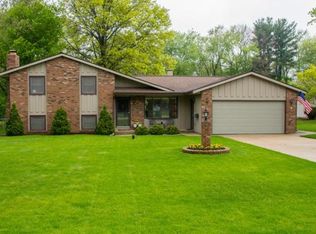 15414 Monterosa Dr, Granger, IN 46530