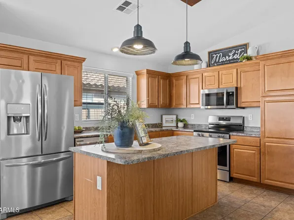 3340 W FIVE MILE PEAK Drive, San Tan Valley, AZ 85144