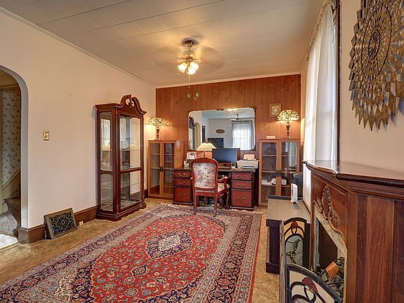 3rd image of 700 N 3rd St