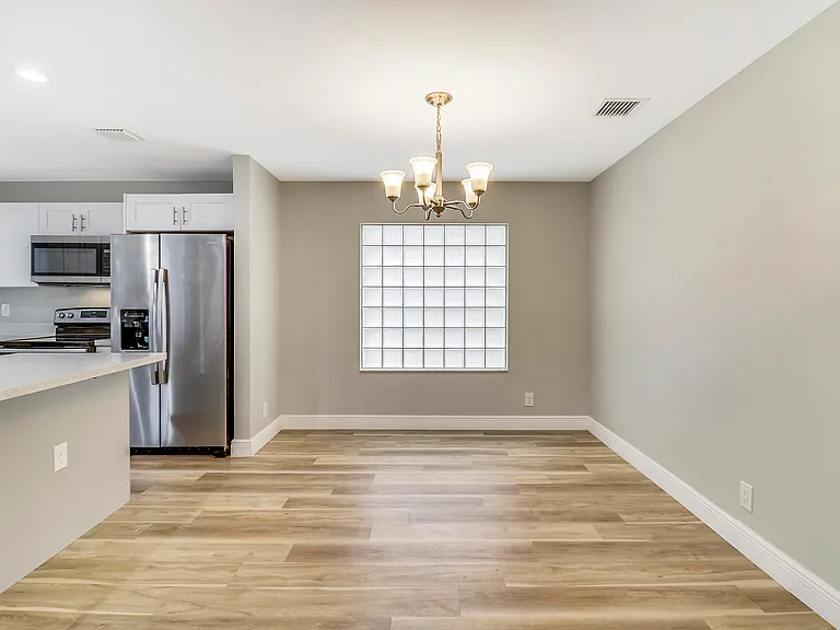 4881 McGill St — Photo 17