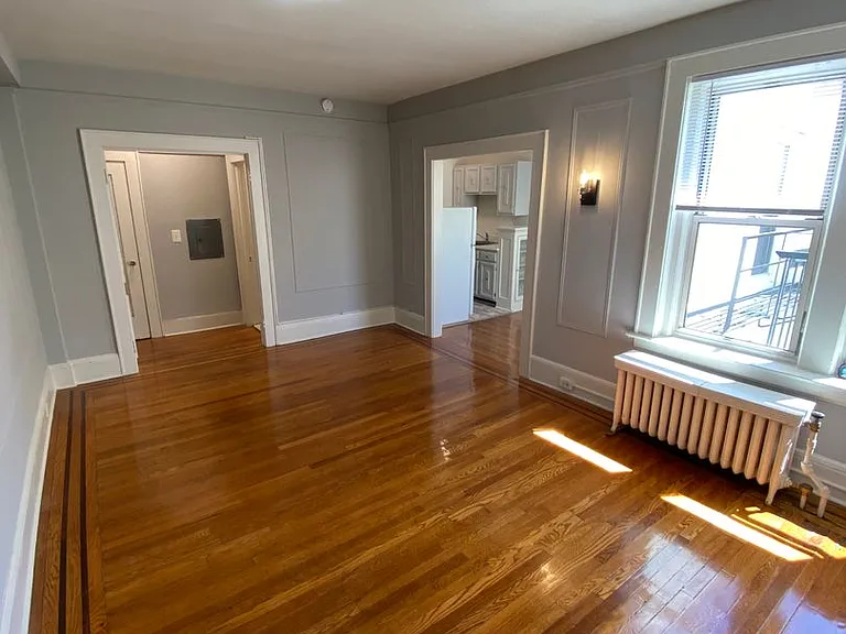 St. Luke's Place Apartment Homes — Photo 9