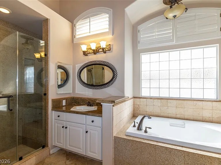 2215 Scarlet Rose Dr — Photo 25
