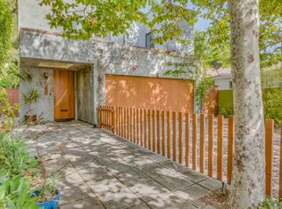 642 Swarthmore Ave, Pacific Palisades, CA 90272