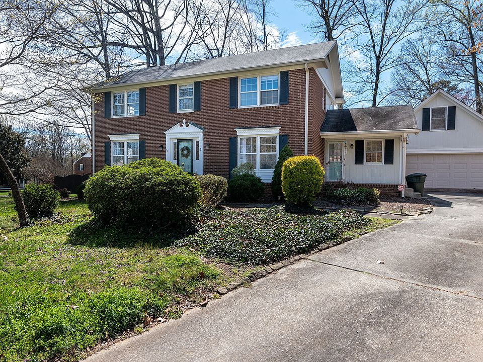 1st image of 1 Chesapeake Ct