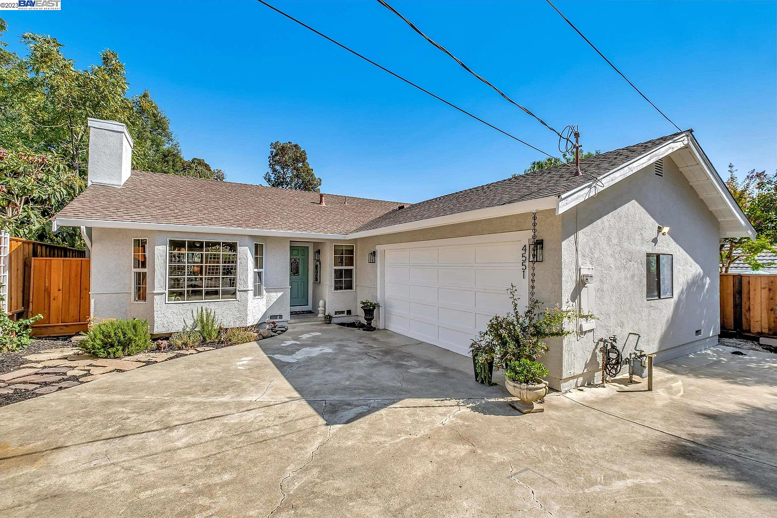 4551 Edwards Ln photo 1
