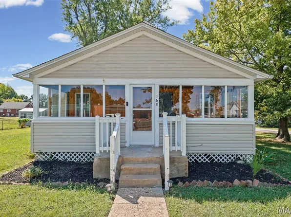 160 Miller St, Sullivan, MO 63080