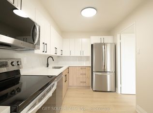 120 Dundalk Dr #405, Toronto, ON
