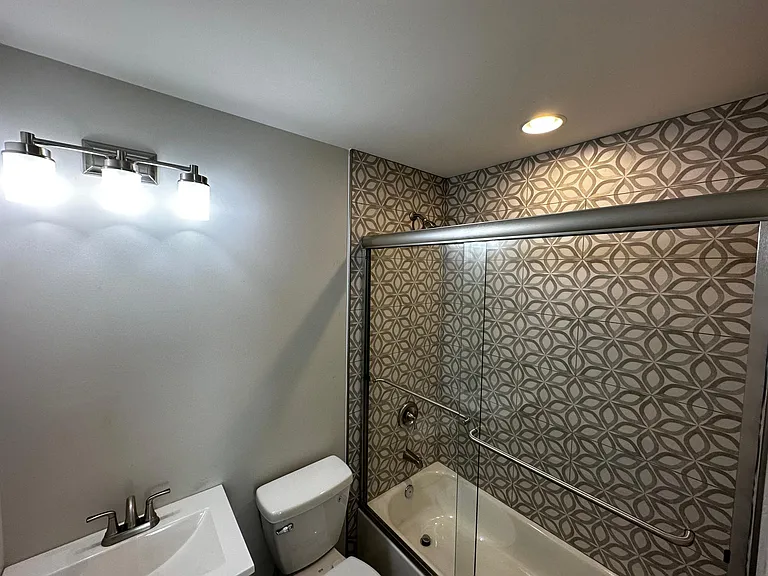2182 Telhurst St SW — Photo 15