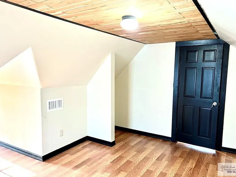 1010 W Madison Ave #A — Photo 19