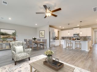 386 Midland Pines Dr, Graniteville, SC 29829