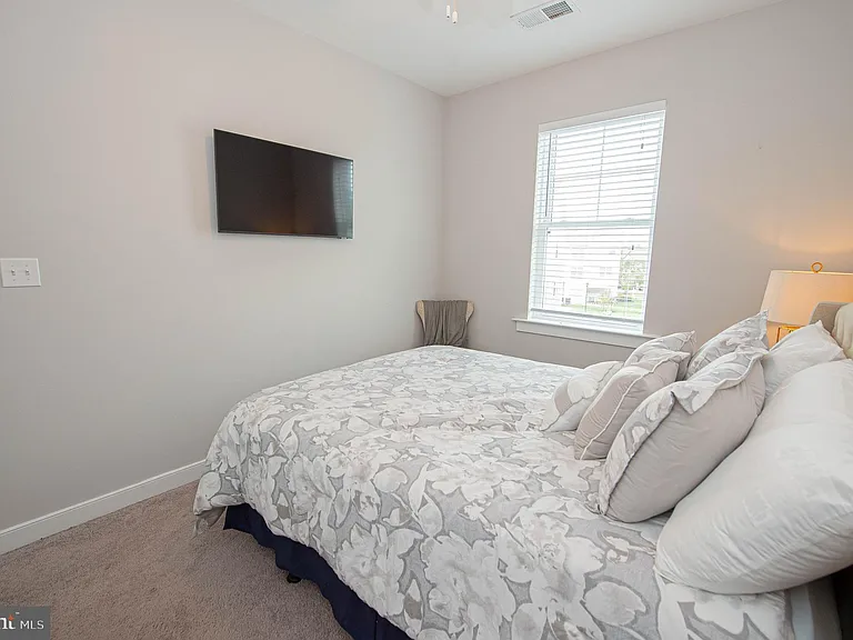 13002 Bowline Ln #5 — Photo 105