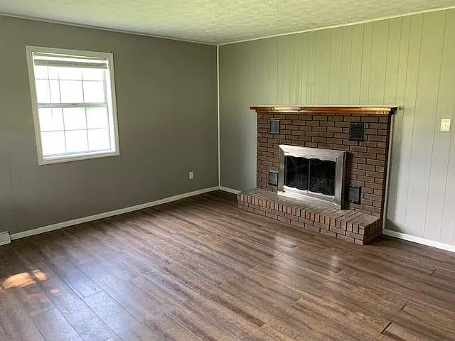 2 bed, $950 — Photo 4