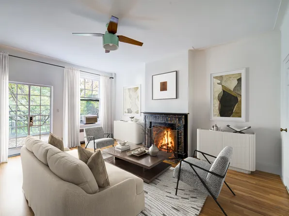 48 West 11th Street image 2 of 6