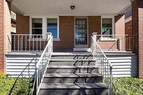 2nd image of 1820 Alfred Ave
