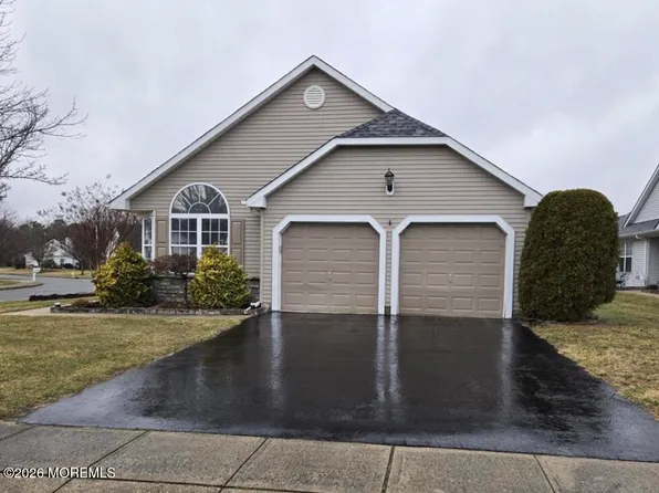 3276 Springer Lane, Toms River, NJ 08755