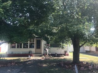 516 S 13th St, Herrin, IL 62948