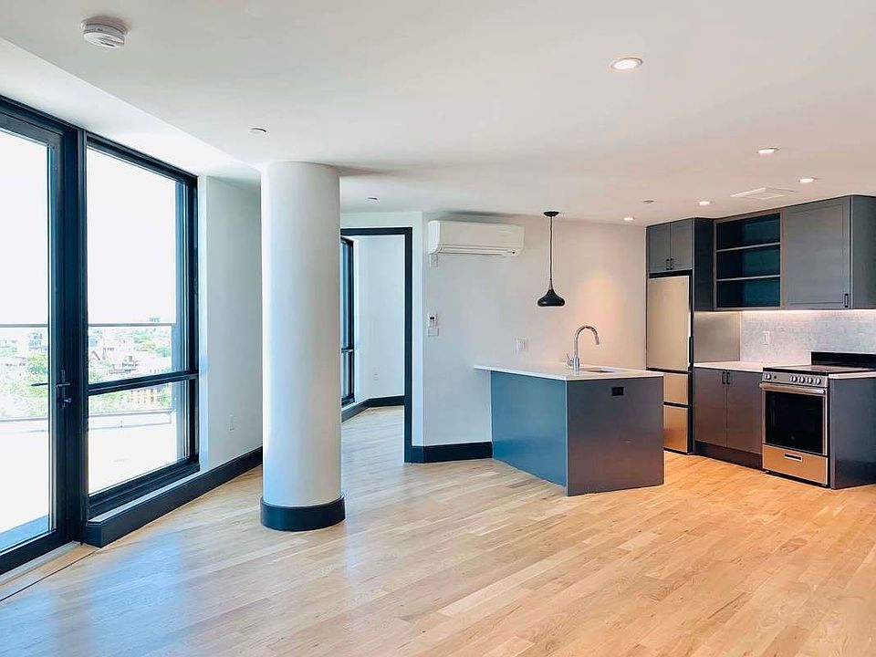 1st image of 1134 Fulton St #611