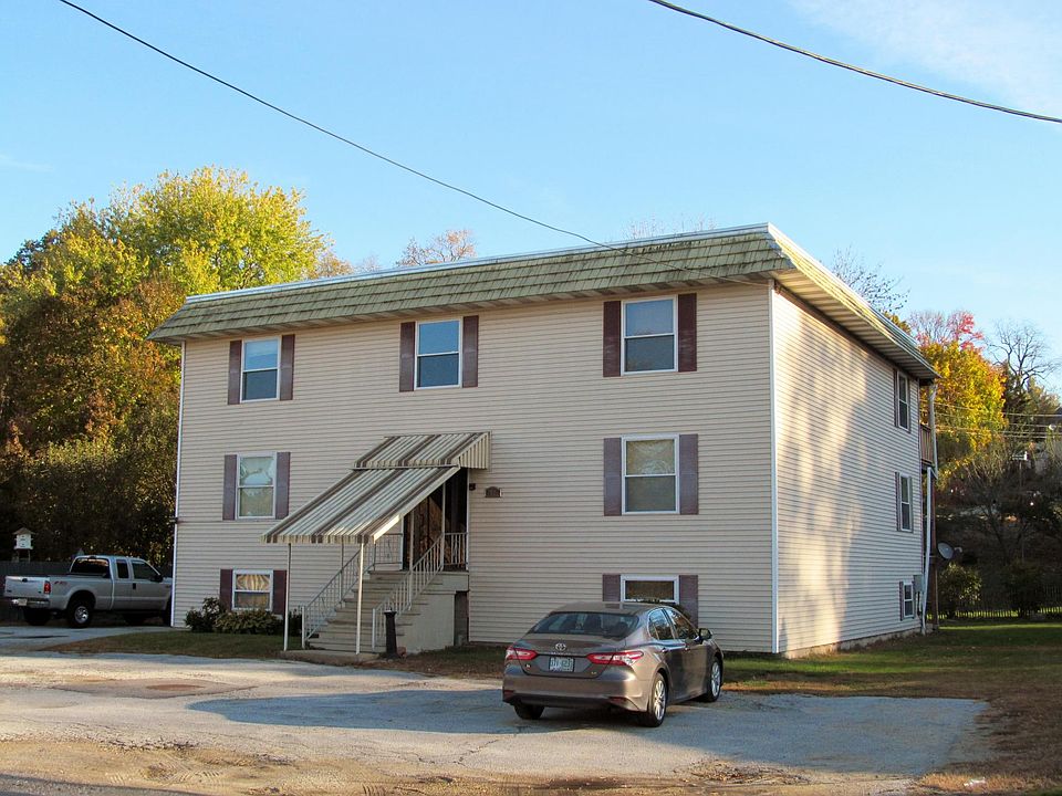 Modern apartment building facing the Merrimack River