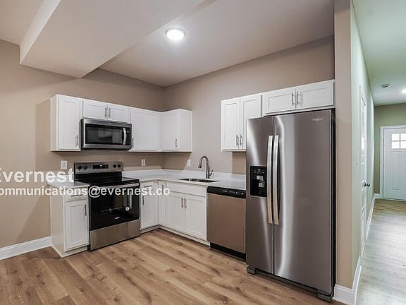 5th image of 3385 Polly Dr #3