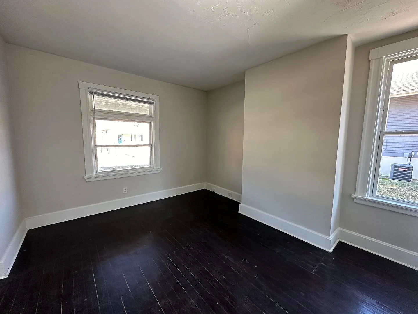 Cheviot- Adorable 3 Bed 2 Bath — Photo 4