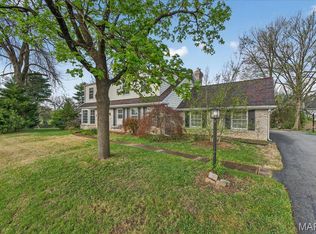 1 Glenkirk Ln, Saint Louis, MO