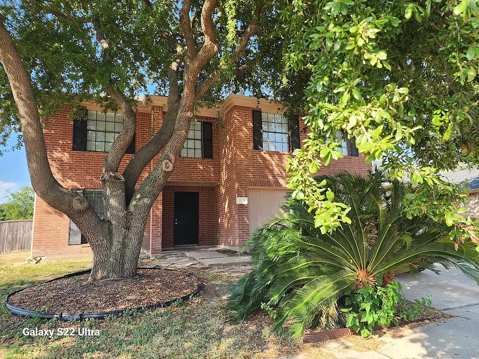 6038 Stirring Winds Ln