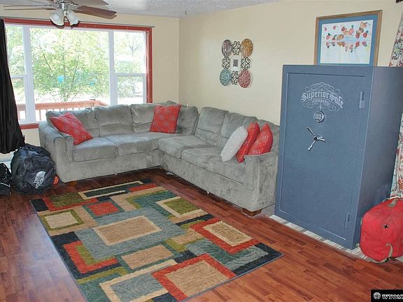 2nd image of 615 Holly Ave