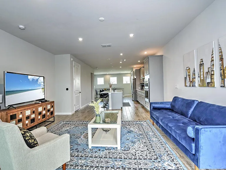 4713 Arboretum Cir #202 — Photo 7