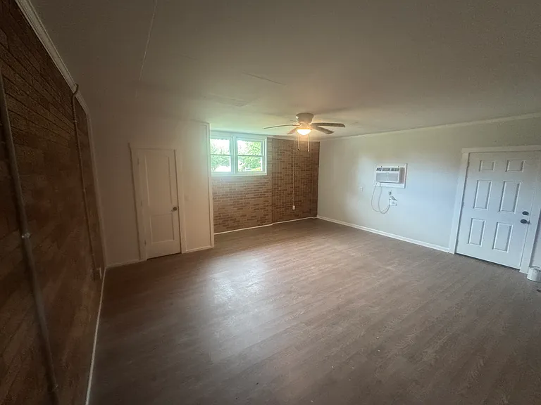 313 Rhodehaven Dr — Photo 14