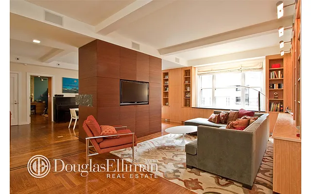 Rented by Douglas Elliman | media 2