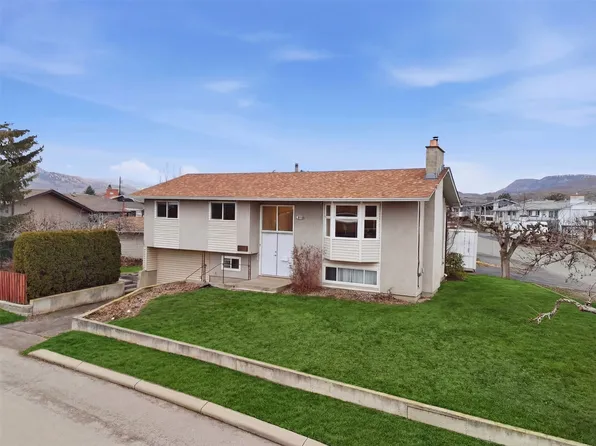 1119 Kemano St, Kamloops, BC V2B 2T8